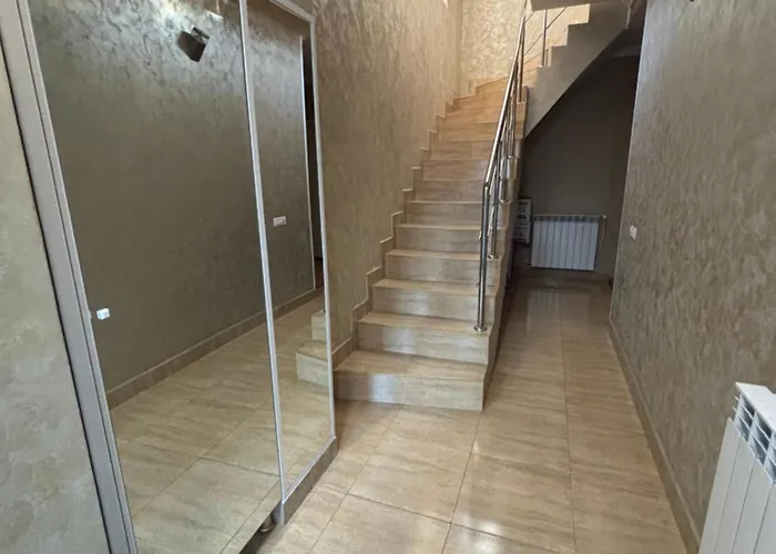 Costin - De Inchiriat Эфорие Норд